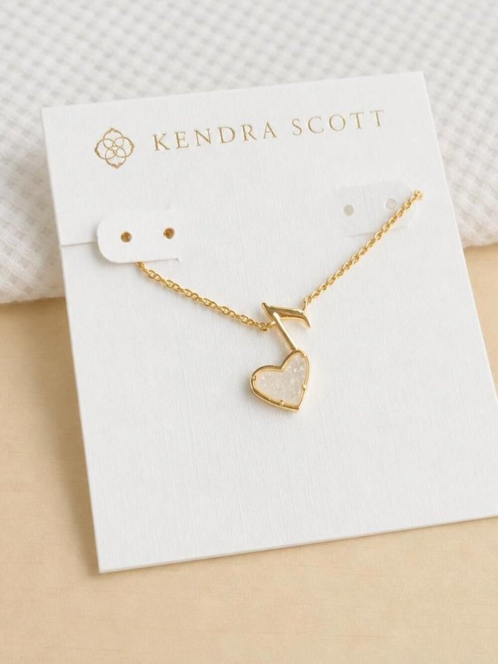 Kendra Scott Dolly Parton Ari Heart Music Note Necklace